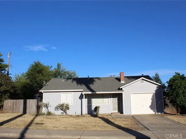 16 La Palma Dr, Oroville, CA 95965