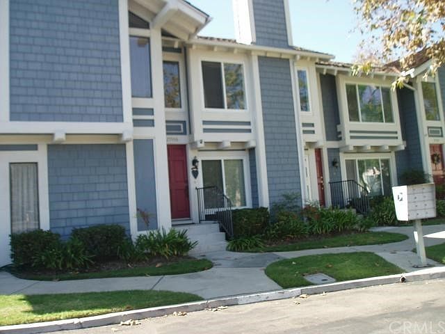 2nd image of 25594 Paseo La Vis #7