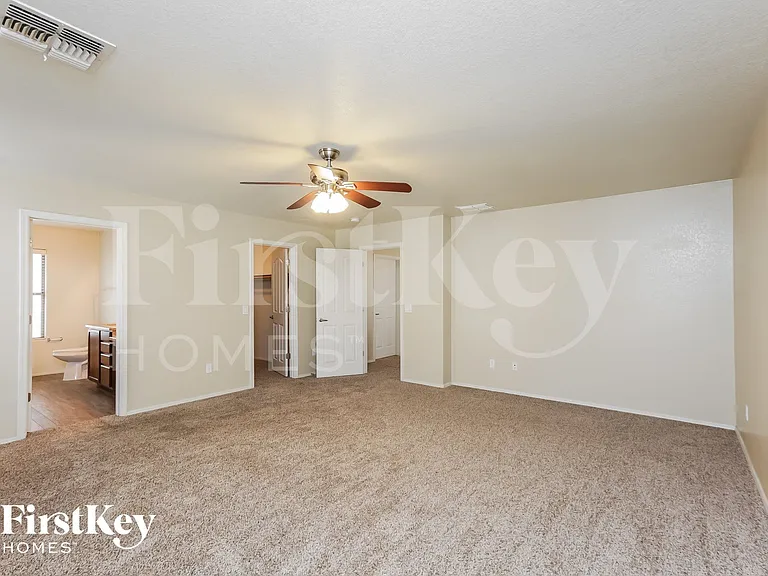 21172 E Avenida Del Valle — Photo 9