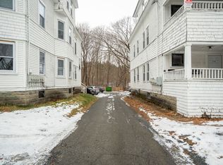 7 Mulberry St, Claremont, NH 03743