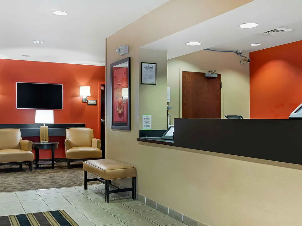 Lobby and Guest Check-in