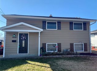 5954 Smith Rd, Brookpark, OH 44142