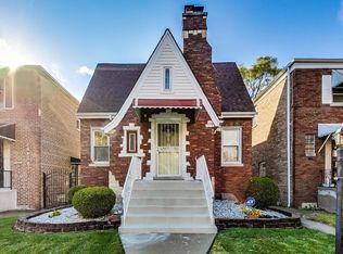 10406 S Forest Ave, Chicago, IL
