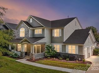 14207 Old Vermillion Dr, Huntersville, NC 28078