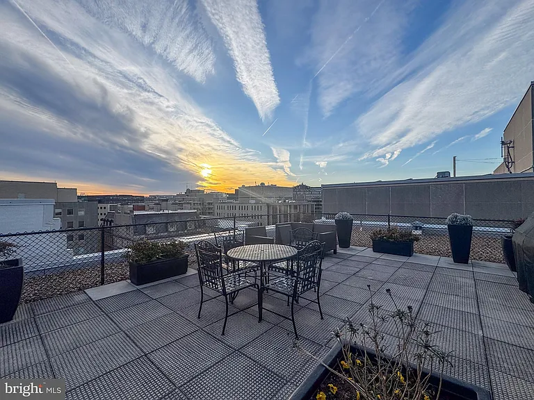 1727 Massachusetts Ave NW #819 — Photo 31