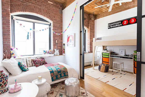 Sold by Owner | media 25