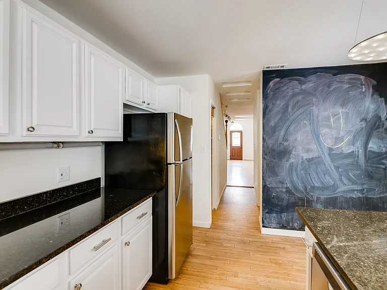 1127 S Hanover St — Photo 26