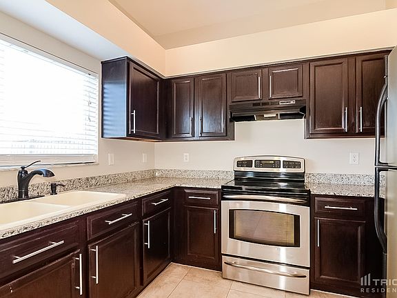 4th image of 1614 Marumbi Ct