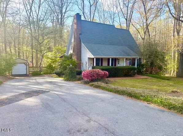 201 Hillandale Dr, Oxford, NC 27565