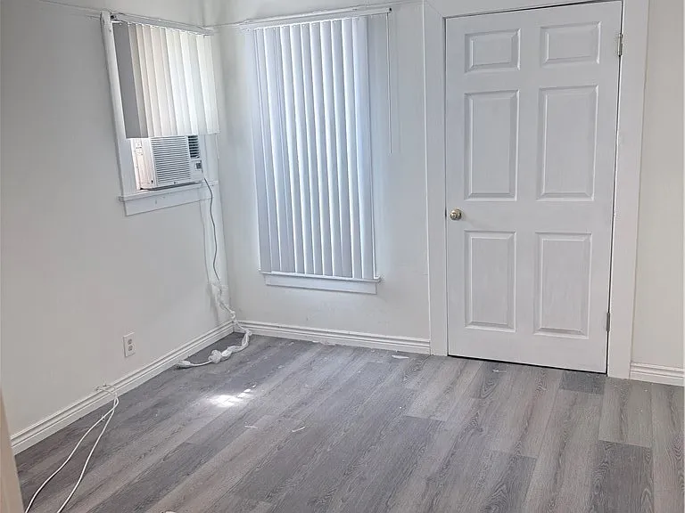 1231 Innes Ave — Photo 6