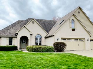 5949 Willow Bend Dr, Avon, IN 46123