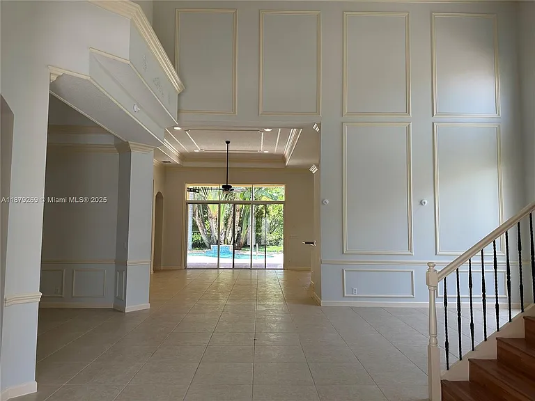 138 Tranquilla Dr — Photo 8