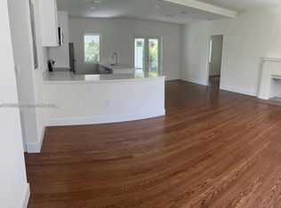 2250 SW 21st St, Miami, FL 33145