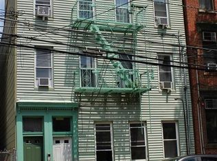 376 2nd St #2L, Jersey City, NJ 07302