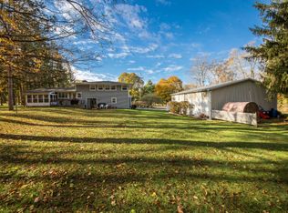 219 E Shriner St, Hastings, MI