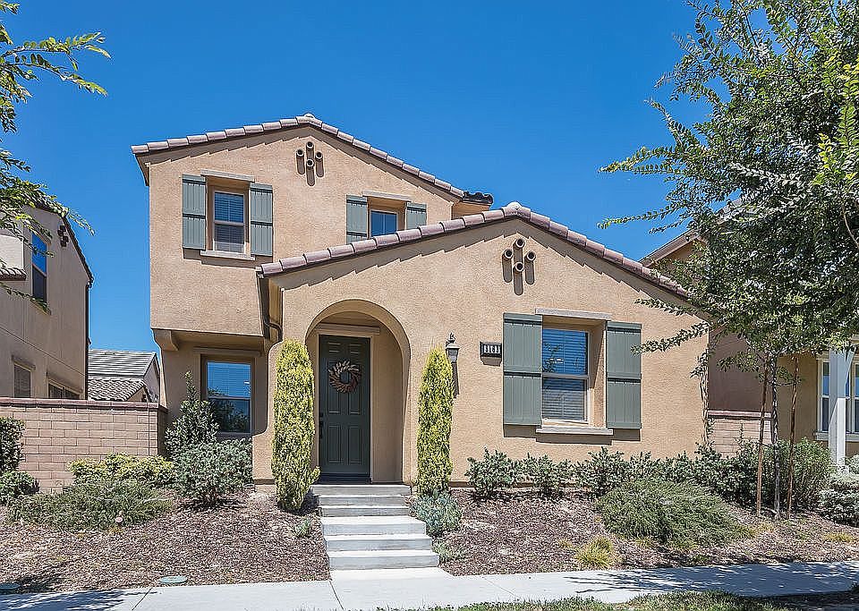 1st image of 3163 E Beringer Way