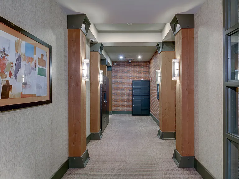 The Shelby Apartments — Photo 14