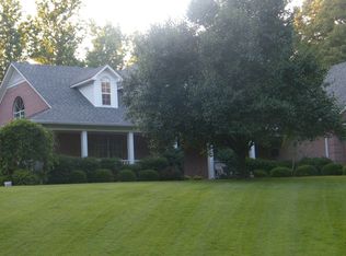210 Hidden Hills Cir, Lexington, TN 38351