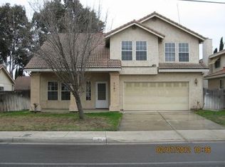 1083 Overland Rd, Los Banos, CA 93635