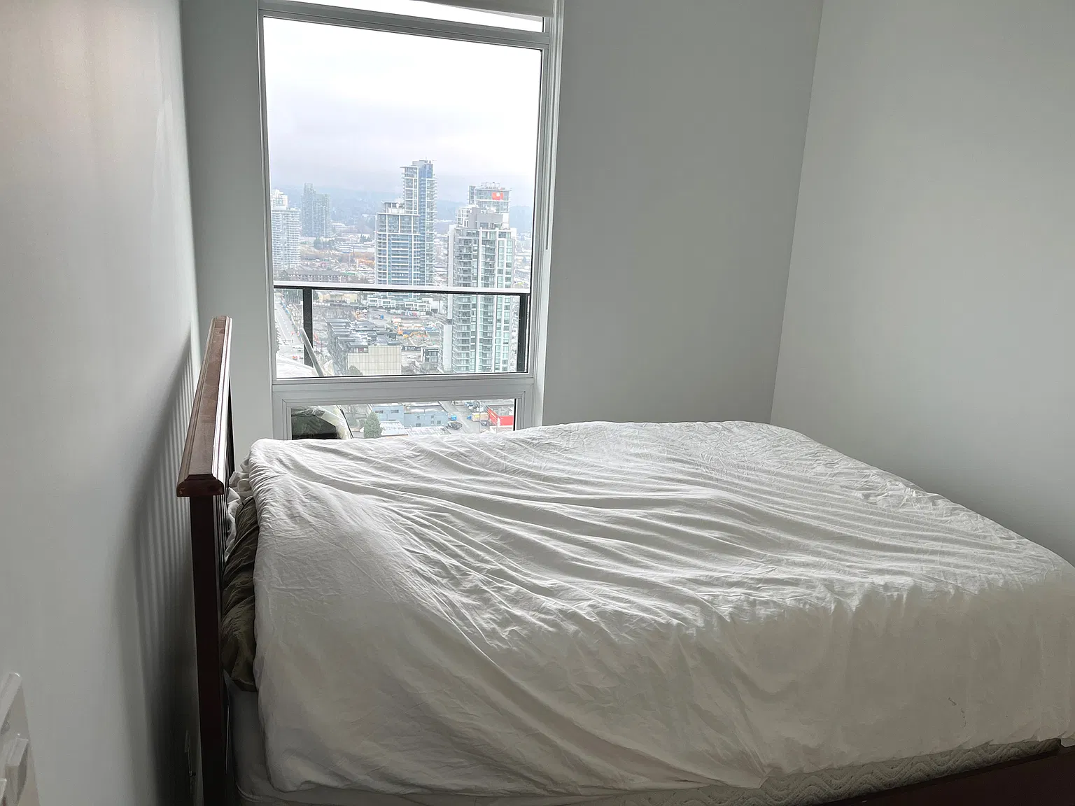 1 bed, 630 sqft, $2,400 — Photo 1