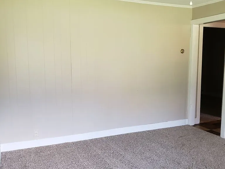 112 Quarry Rd — Photo 6
