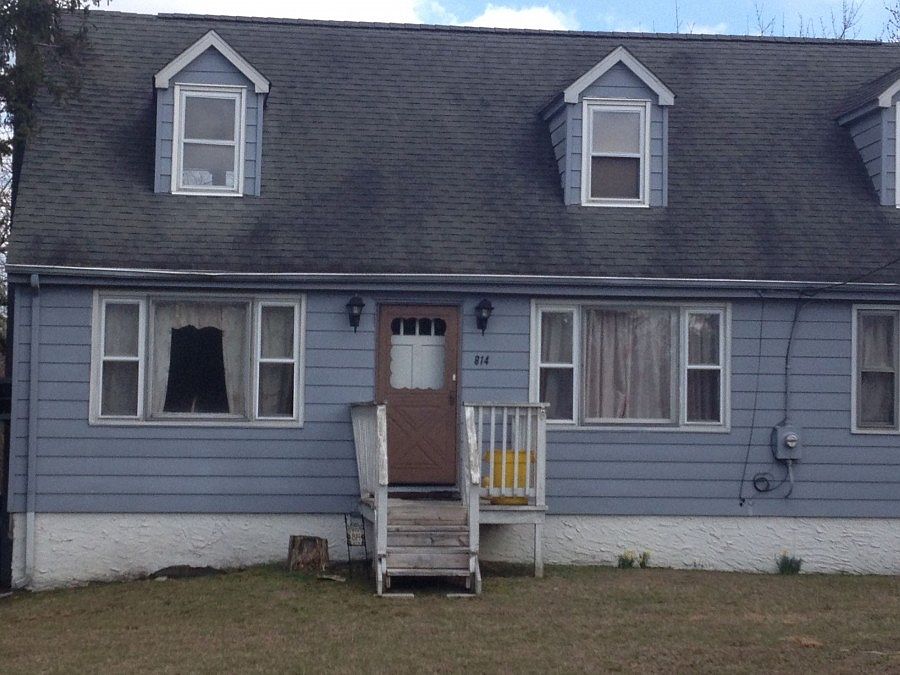 1st image of 814 Jackson Rd