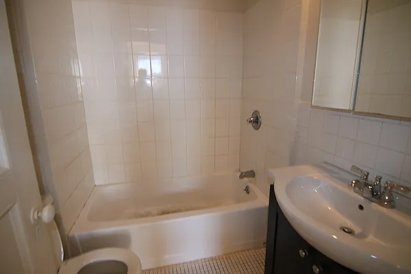 Rented by Guidance Realty Corp. | media 24