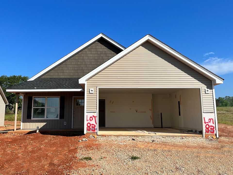 1st image of 15 Landry Ln