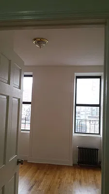 Rented by Skyline Realty LLC II | media 11