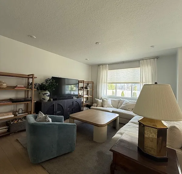 41 E Ferndell St — Photo 18