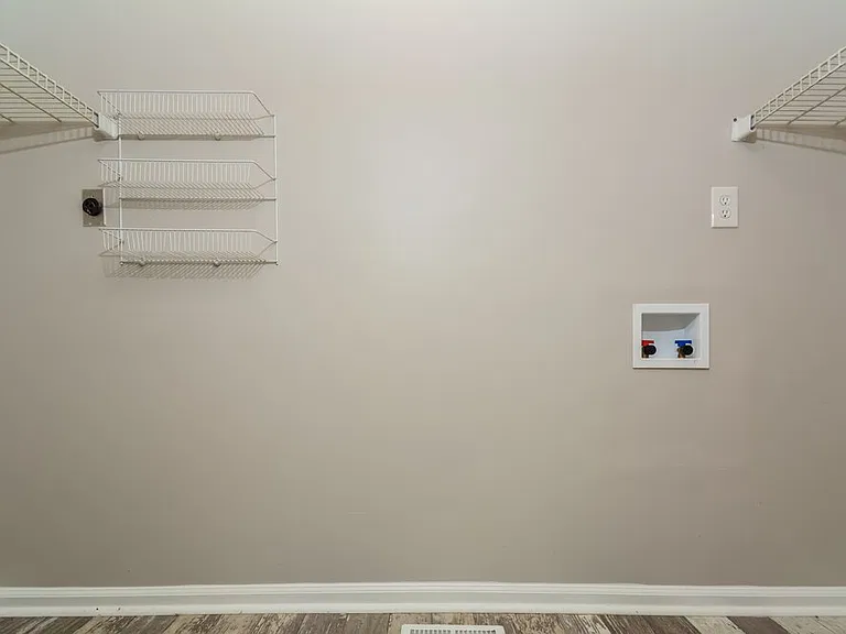 808 Hepplewhite Ct — Photo 15