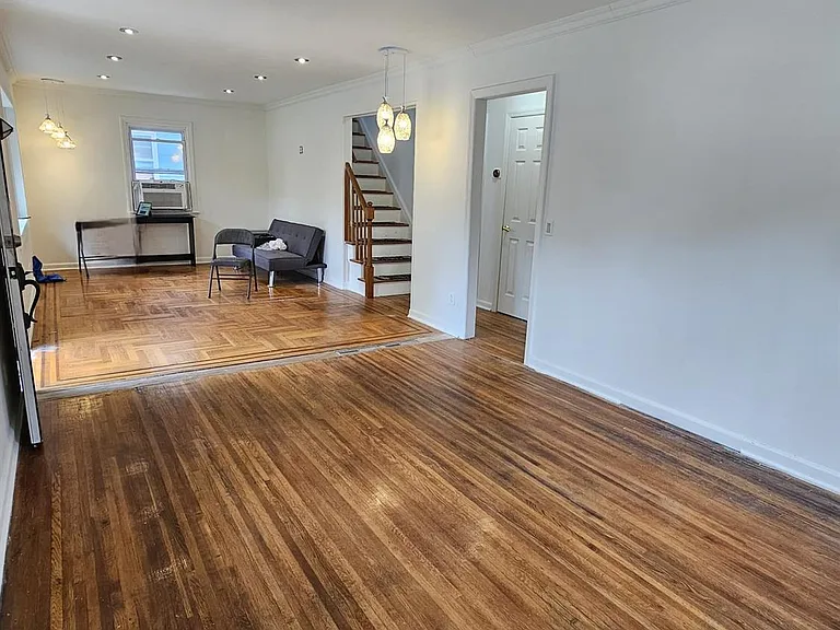 895 Madison Ave — Photo 6