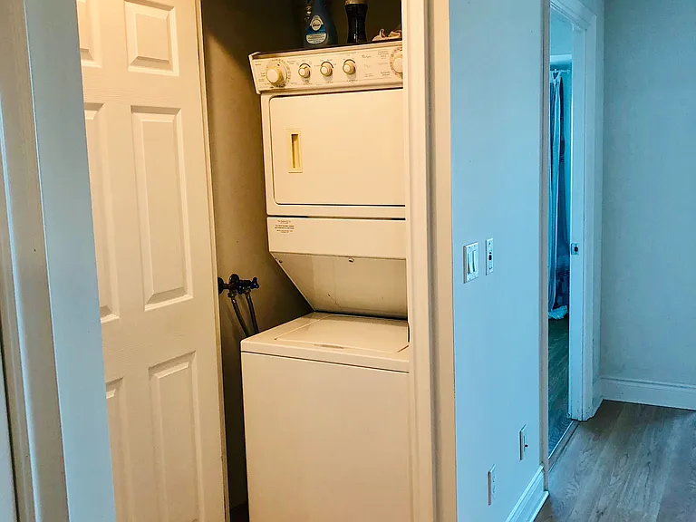 15 Greenview Ave #1901 — Photo 7