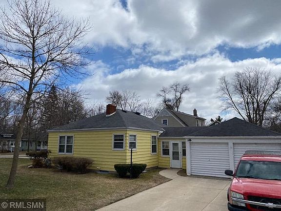 3rd image of 402 S Miller Ave