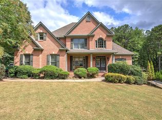 23 Creek Bank Ct, Acworth, GA 30101