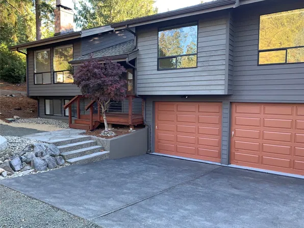 91 E Lakeland Way E, Allyn, WA 98524