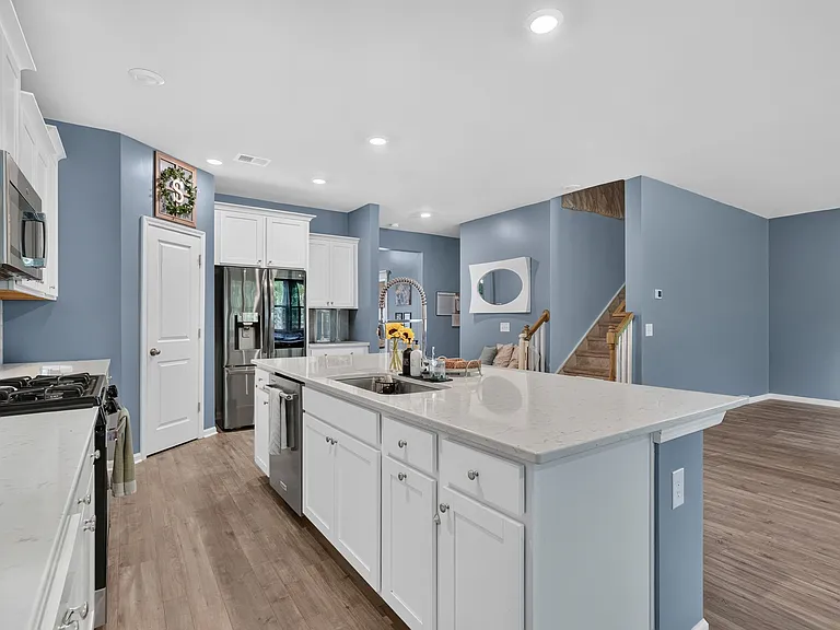 164 Garden Lily Ln — Photo 8