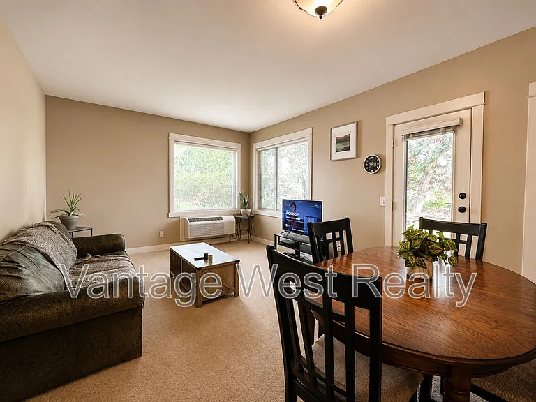 3350 Woodsdale Rd #201 — Photo 5