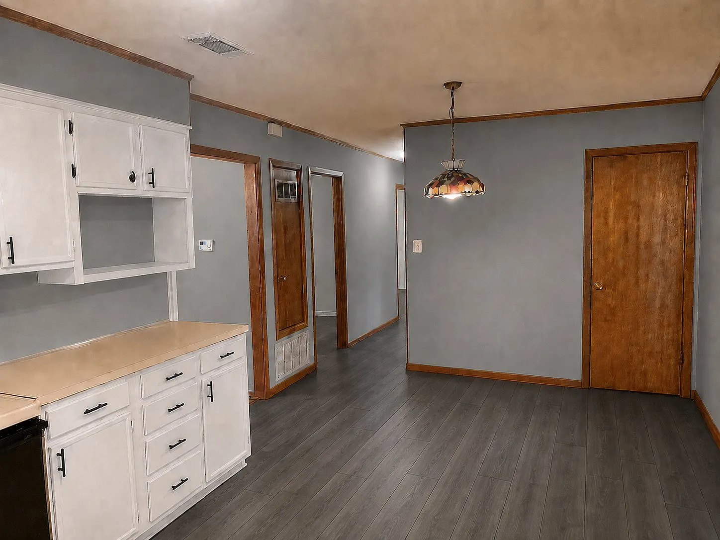 Modern Single Unit in Carlisle | 100 E Scott St | $1150 | Avail. 09/14/2026 — Photo 2