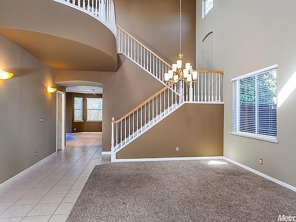 4th image of 2989 Bergamo Ct