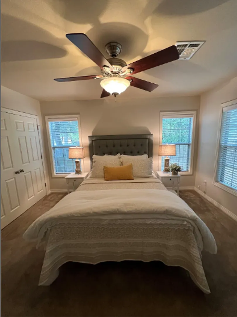 3/2 - 608 E 13th St, Georgetown Texas 78626 — Photo 4