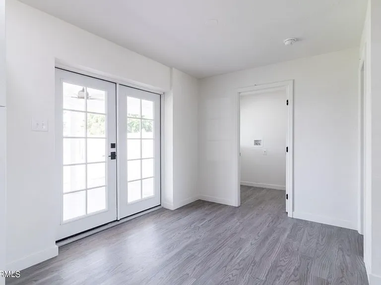 719 E Fillmore St — Photo 8
