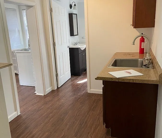 126 College Pl #1 — Photo 11