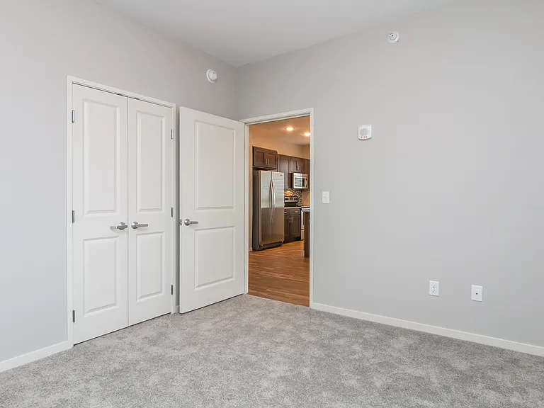 2 bd, 2 bt 
D Unit - Corner 2 bd, 2 bt 
D Unit - Corner