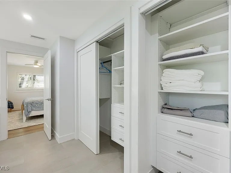 707 Durion Ct — Photo 17