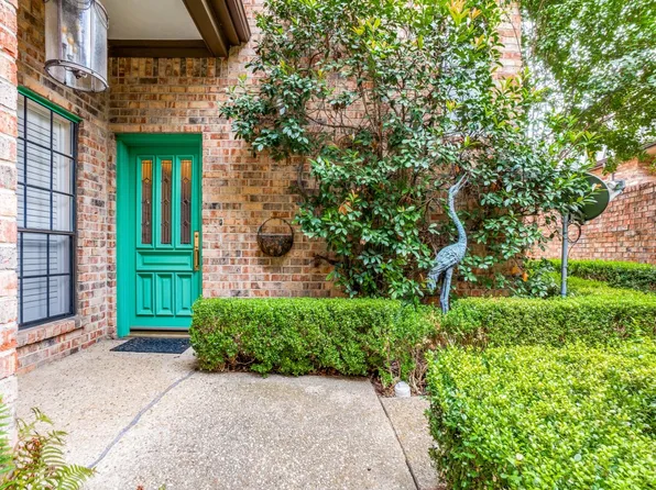 12030 Tavel Cir, Dallas, TX 75230