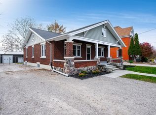 1639 Elgin St, Kingsville, ON N0P 2G0