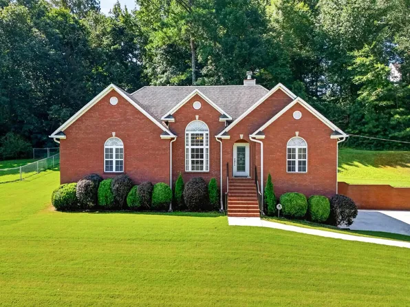 238 Magnolia Cir, Warrior, AL 35180