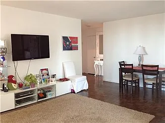 Rented by Metropolitan Res. Partners