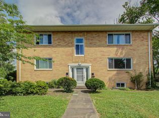 3411 7th St S, Arlington, VA 22204